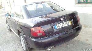 Audi A4 Março/99 - à venda - Ligeiros Passageiros, Beja -