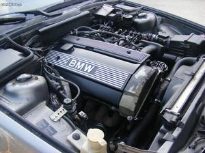 BMW 520 Ecv GPL Dezembro/92 - à venda - Ligeiros