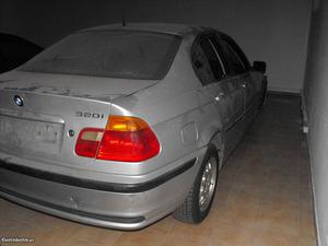 BMW i sedan Fevereiro/01 - à venda - Ligeiros