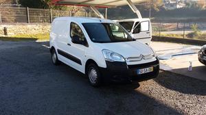 Citroën Berlingo 1.6 HDI 90CV 3 Lugs Abril/12 - à venda -