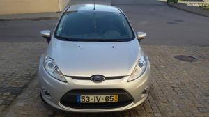 Ford Fiesta 1.4 tdci titanium Março/10 - à venda -