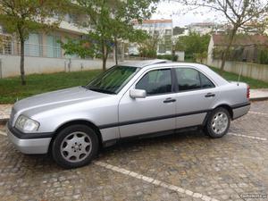 Mercedes-Benz C 220 CDi Junho/95 - à venda - Ligeiros