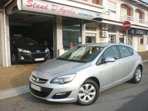 Opel Astra 1.3 CDTi S/S 95cv Julho/14 - à venda - Ligeiros