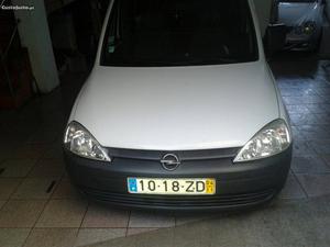 Opel Combo CDTI 100CV Novembro/04 - à venda - Comerciais /