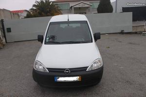 Opel Combo Fevereiro/06 - à venda - Comerciais / Van,