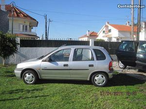 Opel Corsa 1.0 Abril/98 - à venda - Ligeiros Passageiros,