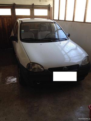 Opel Corsa 1.7 Maio/99 - à venda - Comerciais / Van, Porto