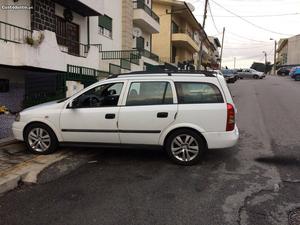 Opel astra 2.0dti 16v Setembro/00 - à venda - Ligeiros