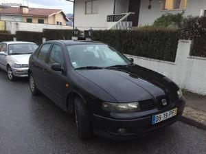 Seat Leon 1.4 Março/00 - à venda - Ligeiros Passageiros,