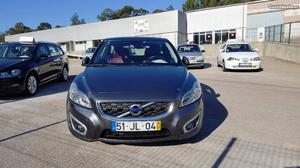 Volvo CD DRIVE R-DESIGN Julho/10 - à venda - Ligeiros