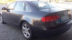 Audi A4 2.0 TDI Sport Agosto/10 - à venda - Ligeiros