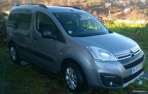 Citroën Berlingo Multispace 1.6HDI Junho/15 - à venda -