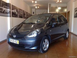 Honda Jazz 1.2 LS AC Março/07 - à venda - Ligeiros