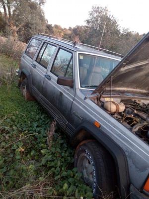 Jeep Cherokee xj 4.0 Dezembro/88 - à venda - Pick-up/