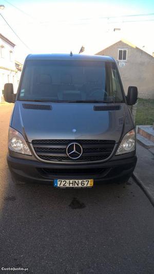 Mercedes-Benz 313 cdi cv Abril/09 - à venda -