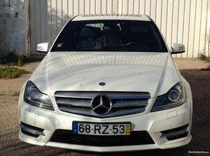 Mercedes-Benz C 220 AMG Abril/11 - à venda - Ligeiros