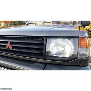 Mitsubishi Pajero GLX Fevereiro/93 - à venda - Pick-up/