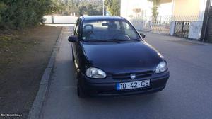 Opel Corsa euros Maio/93 - à venda - Ligeiros