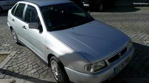 Seat Cordoba 1.9 GT TDI Janeiro/98 - à venda - Ligeiros