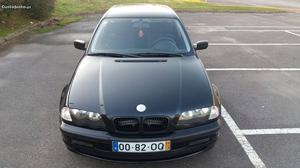 BMW 318 Touring 118cv Dezembro/00 - à venda - Ligeiros