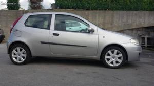 Fiat Punto 1.3 cdti poucos kms Junho/04 - à venda -