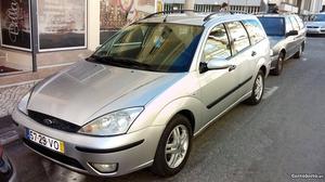 Ford Focus Impecavel Outubro/03 - à venda - Ligeiros