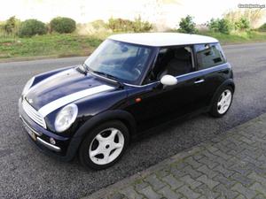 MINI Cooper 1.4 Mpi (90cv) Junho/02 - à venda - Ligeiros