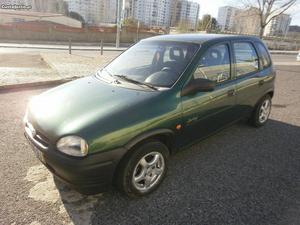 Opel Corsa 1.2i - SWING Março/96 - à venda - Ligeiros