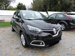 Renault Captur 1.5 Dci eco Junho/15 - à venda - Ligeiros
