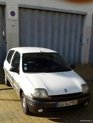 Renault Clio 1.9d Março/99 - à venda - Ligeiros