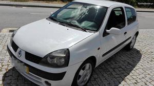 Renault Clio dci 5 lug ipo/ Janeiro/02 - à venda -