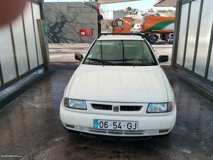 Seat Ibiza 1.9 TD 97 Maio/97 - à venda - Comerciais / Van,