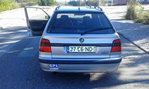 Skoda Felicia 1.3 MPI (GPL) Abril/99 - à venda - Ligeiros