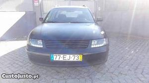 VW Passat 1.9 TDI Setembro/97 - à venda - Ligeiros