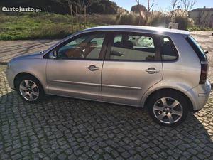 VW Polo 1.4 TDI Comfort line Junho/08 - à venda - Ligeiros