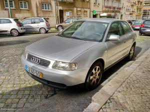 Audi A3 1.6 Novembro/01 - à venda - Ligeiros Passageiros,