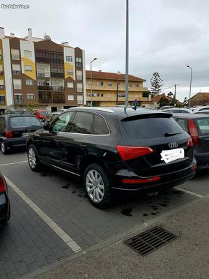 Audi Q5 quattro Outubro/12 - à venda - Ligeiros