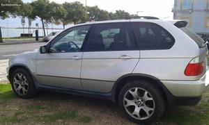 BMW X5 3.0I Setembro/00 - à venda - Monovolume / SUV, Faro