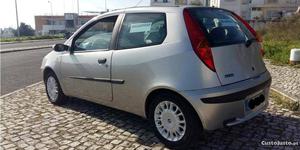 Fiat Punto 1.2 ELX Outubro/99 - à venda - Ligeiros