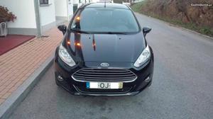 Ford Fiesta 1.0Ecoboost Tit100Cv Fevereiro/14 - à venda -