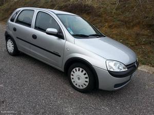 Opel Corsa confort 132km  Outubro/01 - à venda -