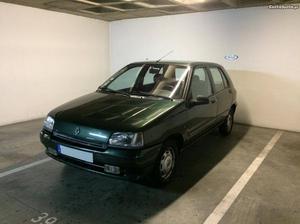Renault Clio mil km Abril/94 - à venda - Ligeiros