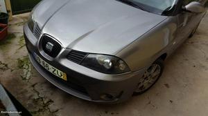 Seat ibiza 1.4 tdi Abril/05 - à venda - Comerciais / Van,