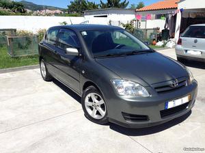 Toyota Corolla 1.4 D4D Janeiro/07 - à venda - Comerciais /