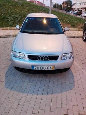 Audi A3 sport Janeiro/98 - à venda - Ligeiros Passageiros,