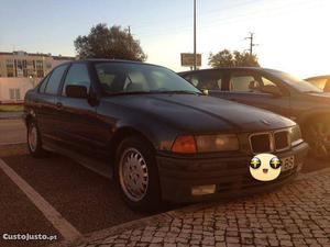 BMW 320 ei Março/93 - à venda - Ligeiros