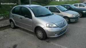 Citroen C3 1.4 HDI 5 Lugares 04 Janeiro/04 - à venda -