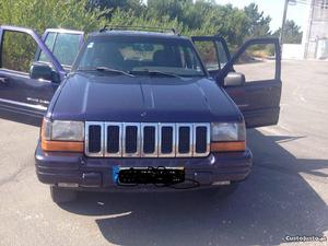 Jeep Grand Cherokee  Fevereiro/99 - à venda - Pick-up/