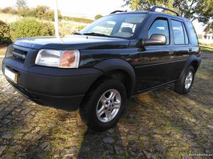 Land Rover Freelander 2.0 di 5 p 144mil Março/99 - à venda