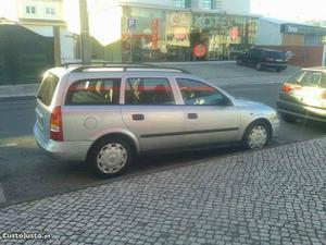 Opel Astra Caravan Dezembro/01 - à venda - Ligeiros